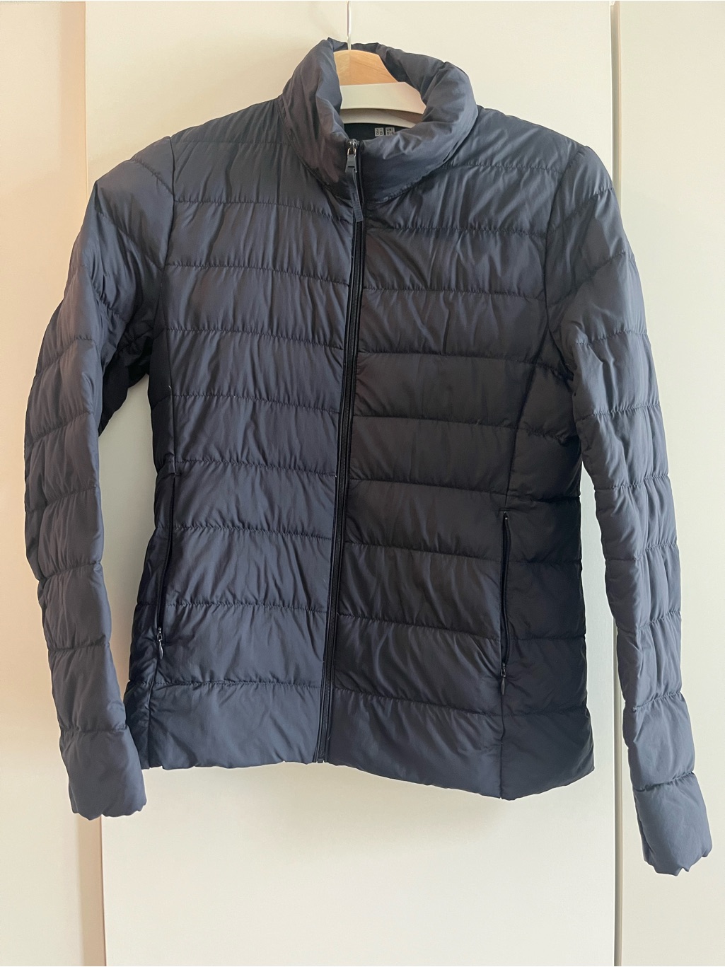 Uniqlo Lightweight Women's Puffer Jacket - (Xs, Navy Blue)